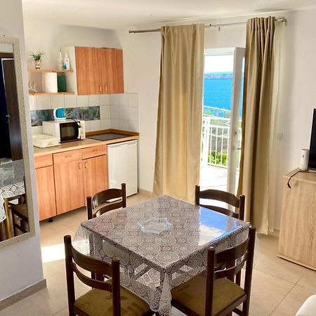 Apartmani Nede Трогир Экстерьер фото