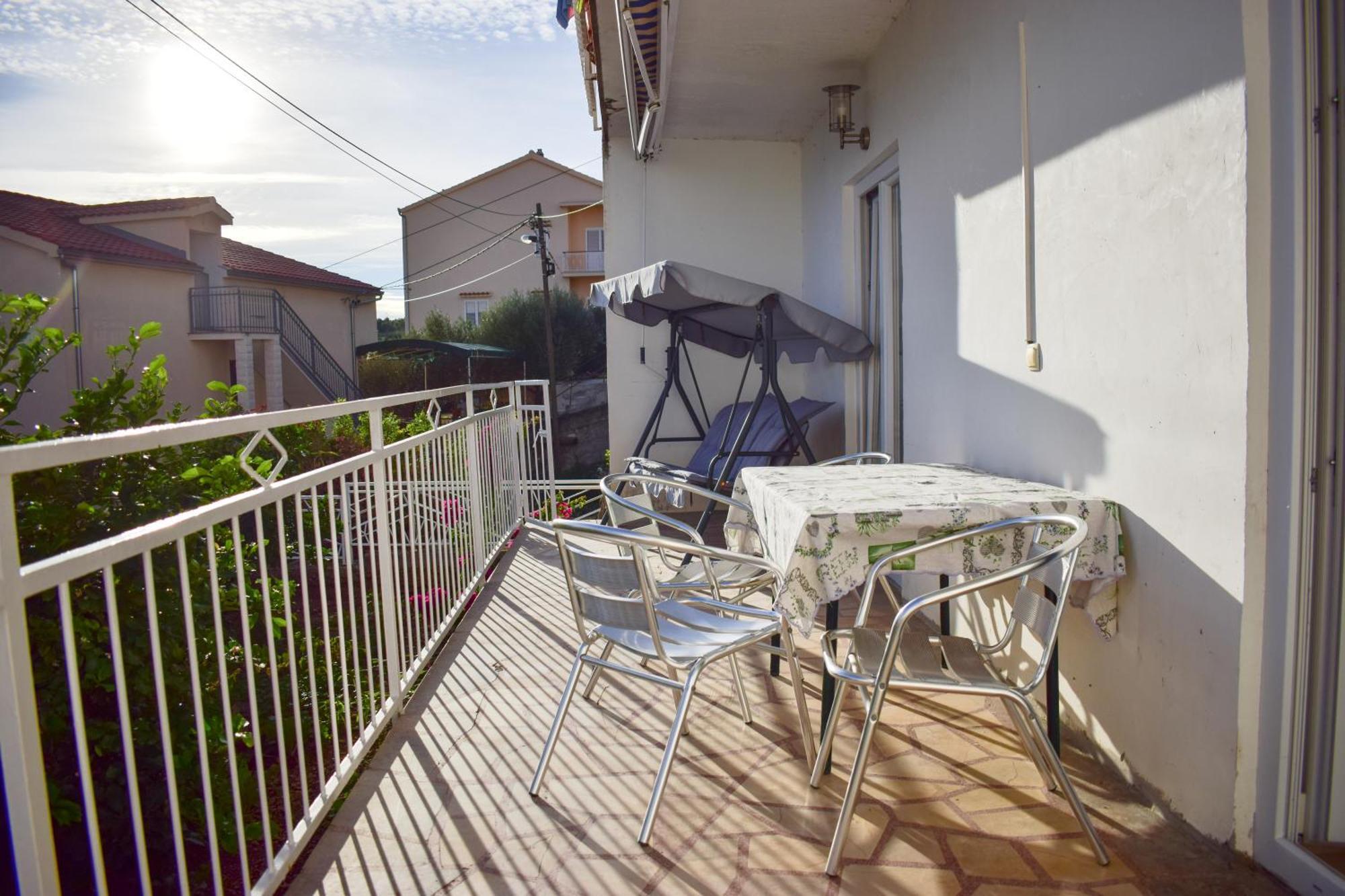 Apartmani Nede Трогир Экстерьер фото